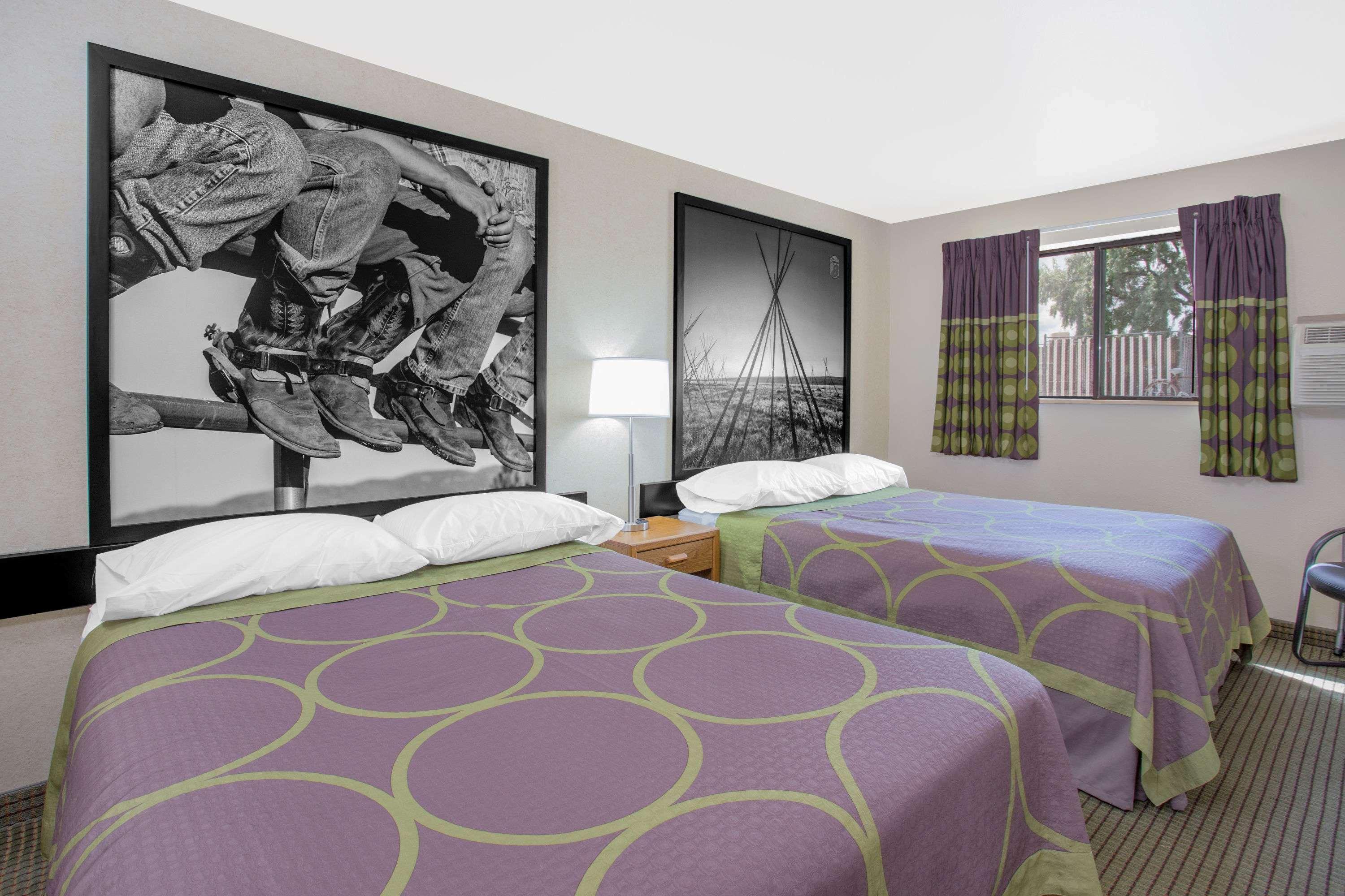 Hotel Super 8 By Wyndham Havre Exteriér fotografie
